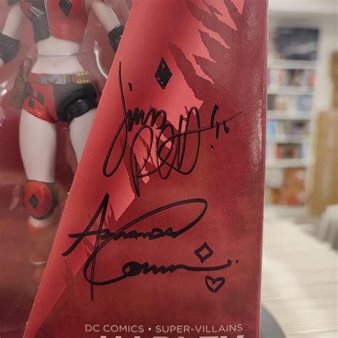 DC Comics New 52 Roller Derby Harley Quinn Action Figure – Signed ...