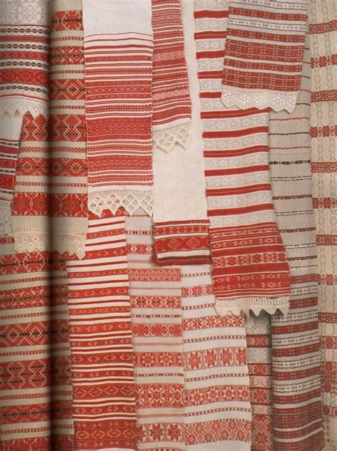 Belarusian traditional embroidered towels - rushniks | Textiles ...
