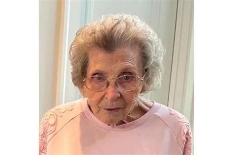 Hazel McCullough Duke Obituary (2025) - Manchester, TN - Manchester ...