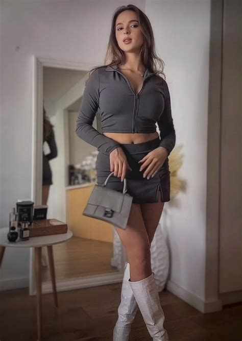 Classy Girl💋 : r/Kate_Samoilova