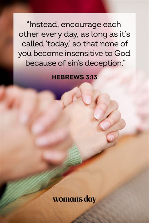 25 Best Communion Bible Verses and Holy Scripture