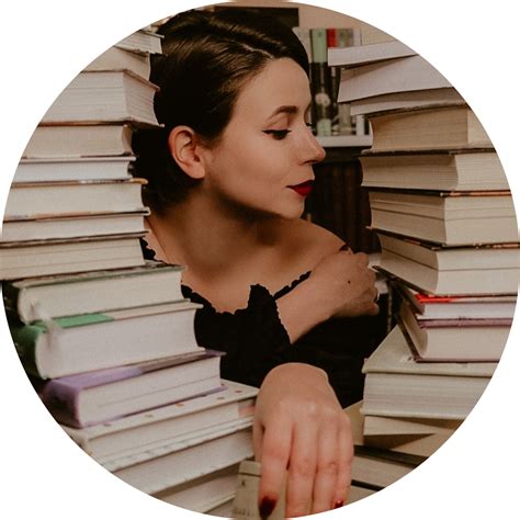 Ютуб-каналы о книгах: список буктьюб-каналов для любителей литературы