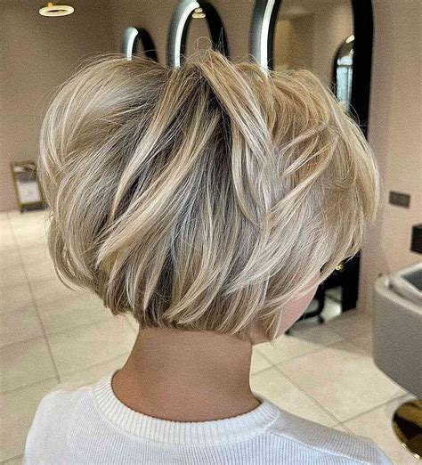 42 Choppy Layered Bobs for Thick Hair to Be Less Poofy | Short ...