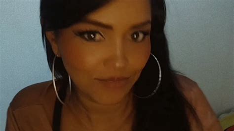 Yameil's XXX Videos & Recorded Live Shows | xHamsterLive