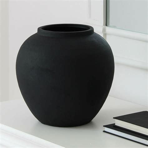 Large Black Decorative Vase at Allen Ouimet blog