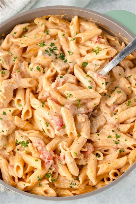 South Your Mouth: Rotel Chicken Pasta - Weekend Potluck 692