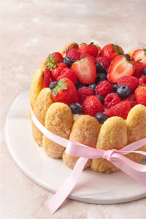 Charlotte Russe Cake