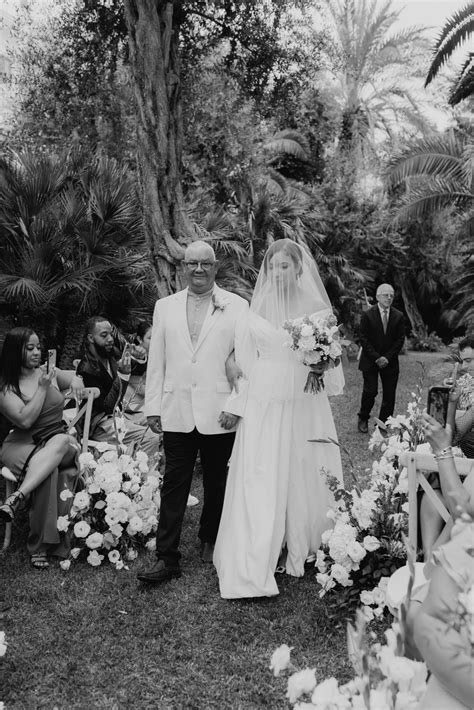 A Day Spent in Sorrento Inspired This Late Summer Destination Wedding at Villa Silvana - Over ...