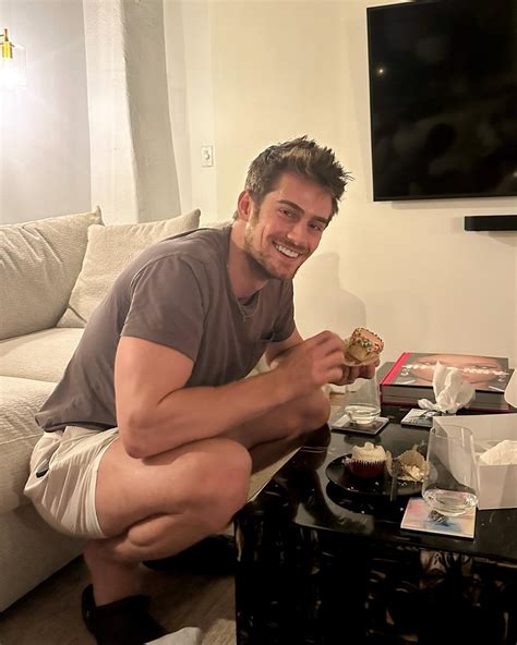 Rex Woodbury (@rexwoodbury) • Instagram photos and videos