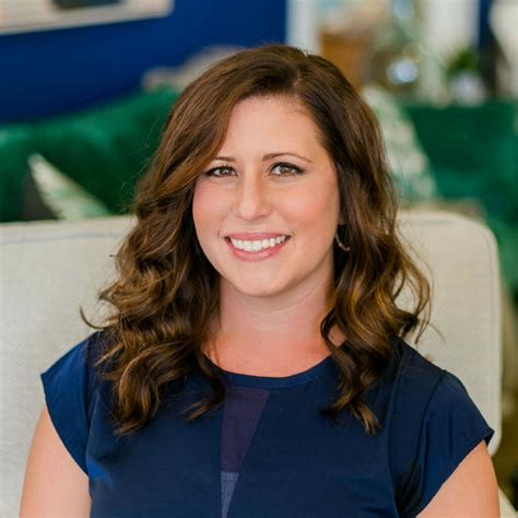 Nicole Davis – McQueens Interiors