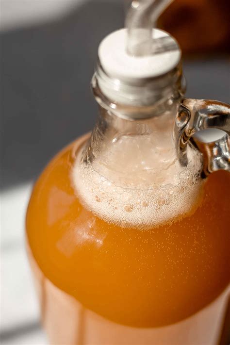 How to Make Sparkling Hard Apple Cider from Apple Juice
