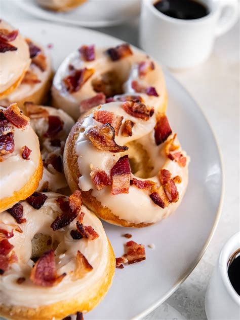 Maple Bacon Donuts – If You Give a Blonde a Kitchen