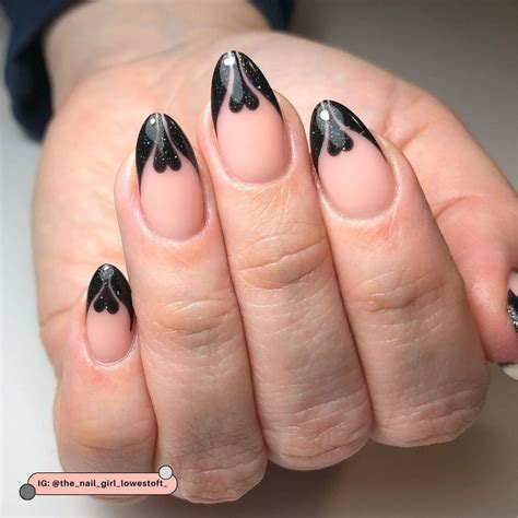 Black French Tip Nail Designs (Midnight Love)