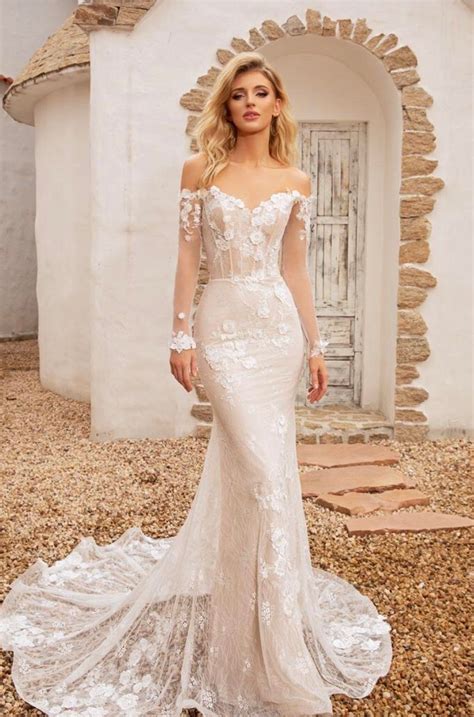 Off Shoulder Mermaid Wedding Dress