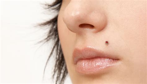 15 Unique Types of Lip Piercings Explained - Mothers Always Right