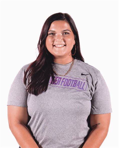 Haley Foster Armstrong, MBA on LinkedIn: #goldstandard #family