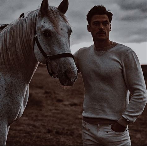 Пин от пользователя Hakim Bïohàzarđ на доске idea | Фотосессия, Идеи ...