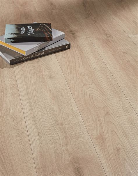 Loft Oak Laminate Flooring - Flooring Tips