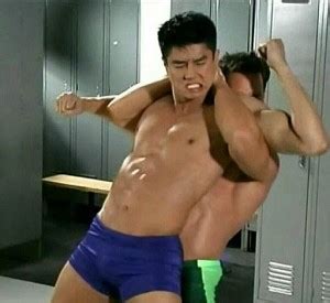 Создать комикс мем "gachimuchi gym, гачимучи мем борьба, gachimuchi бой ...