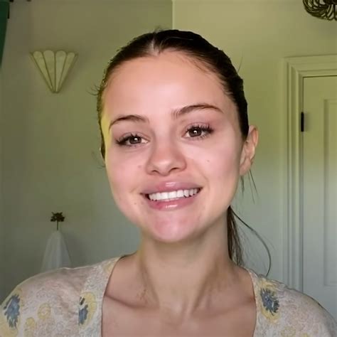Selena Gomez No Makeup Instagram | Saubhaya Makeup