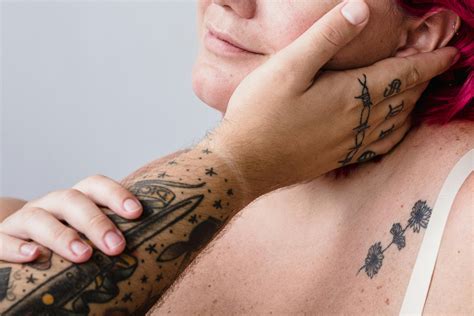 What is a Praise Kink? Signs, Phrases, and How It Works