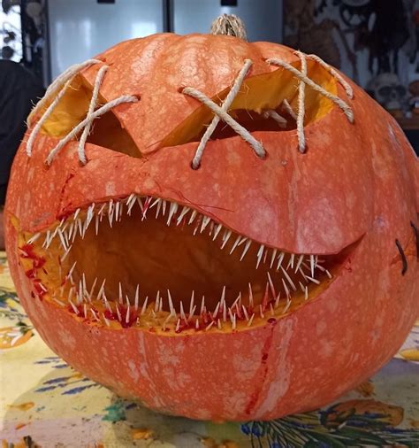 35 Unique Pumpkin Carving Ideas to Make Your Halloween Extra Spooky ...