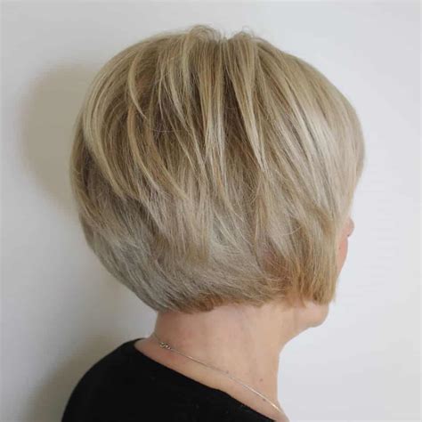 30 Classy Bob Haircuts for Older Women (2022 Trends)