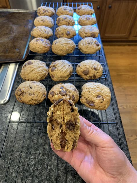 [Homemade] Sourdough Discard Chocolate Chip Cookies : Sourdough
