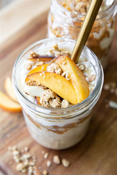 Peaches n’ Cream Overnight Oats - Jar Of Lemons