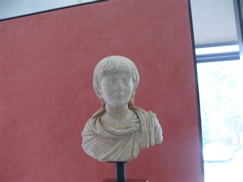 Statuaire 4 Princeps 5.2 Marcus Annius Verus Caesar Arles :Maquetland ...