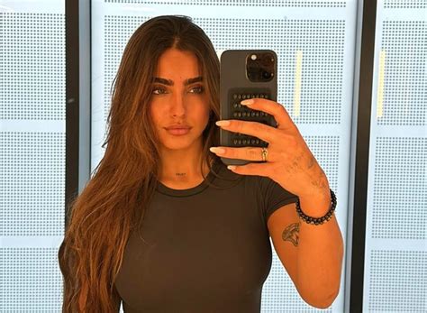 VIDEO: Isabella Ladera paró el tráfico en Miami por un antojo venezolano