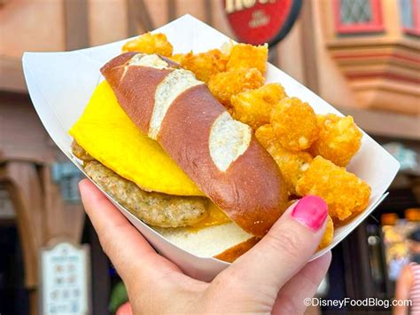 Breakfast Has CHANGED at Friar's Nook in Magic Kingdom – We LOVE This ...