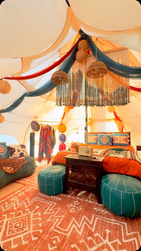 Nuk Glamping | w/ Fluffy Cows, Llamas & Sheep! | Some udderly adorable photo magic happening at ...