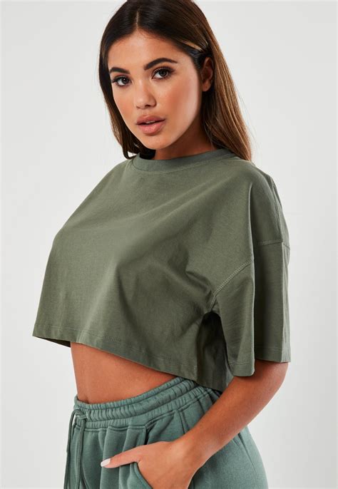 Women's Tops | Tops for Ladies | Missguided | Crop top outfits, Crop ...