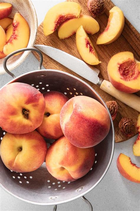 How to Freeze Peaches - The Harvest Kitchen
