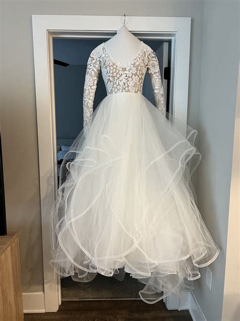 Hayley Paige Wedding Dress Save 42% - Stillwhite