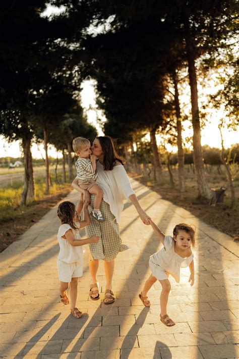 Moms+In+Bra+And+Panties Photos, Download The BEST Free Moms+In+Bra+And+Panties Stock Photos & HD ...