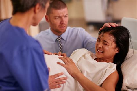 Natural Birth vs. C-Section: Pros, Cons, and How to Choose