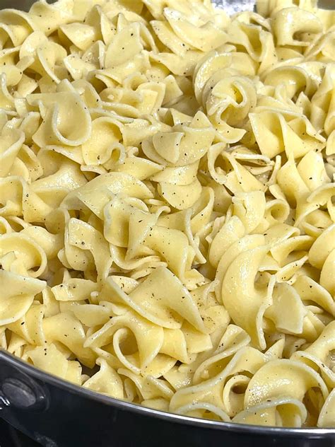 Al Dente Noodles - Buttered Extra Wide Egg Noodles Easy, Quick