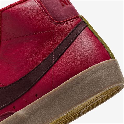 Nike Blazer Mid '77 Layers of Love FZ4039-687
