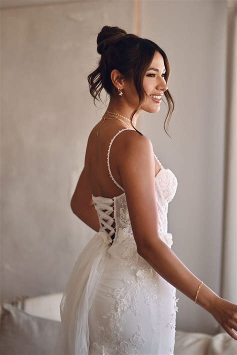 Ramona Bridal Gown UK | Emily Bridalwear