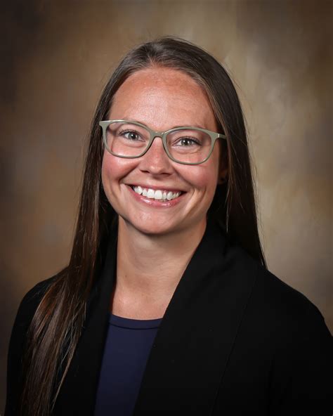 Kayla Girgen - Registered Dietitian | Nourish