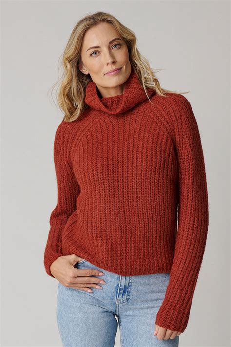 Pacas™ Inc. | Pacas Women's Turtleneck Sweater With Alpaca Wool