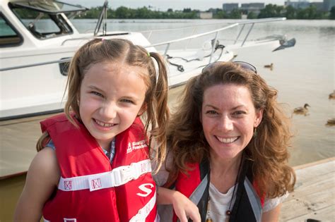 Boating Season Starts with Safety: Apply Now to Become a BoatUS Foundation Kid’s Life Jacket ...