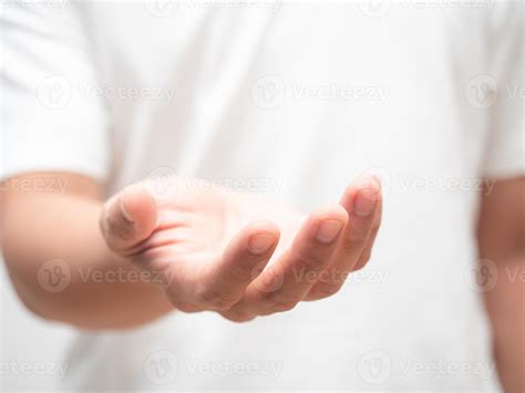 Close-up male hand hold something,Hand giving hope 16789943 Stock Photo ...