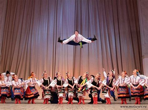 10 февраля - дата основания Ансамбля народного танца им. Моисеева