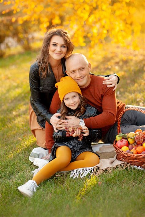 Семейная осенняя фотосессия в парке | Autumn family photography, Fall ...