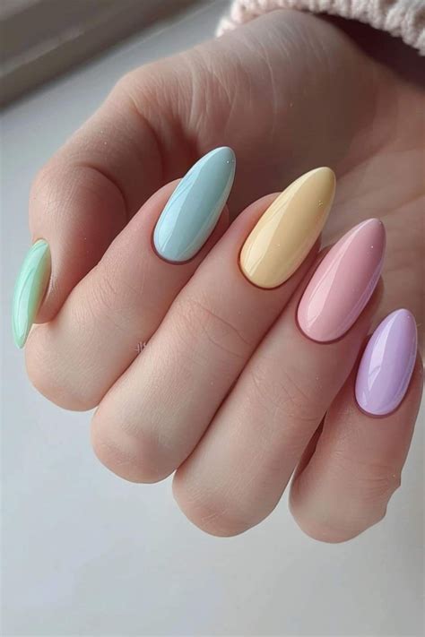 Pin by irma kok on Nagels | Green nails, Simple nails, Nail designs spring