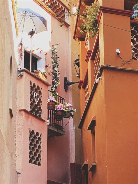 Callejón del Beso - Guanajuato