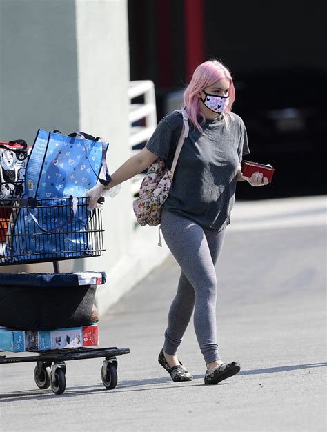 Ariel Winter Went Shopping Without Panties And Bra (24 Photos) | #The ...